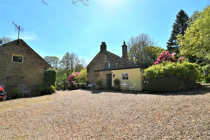 7 Bedroom Barn Conversion For Sale In Kettleshulme, High Peak, SK23