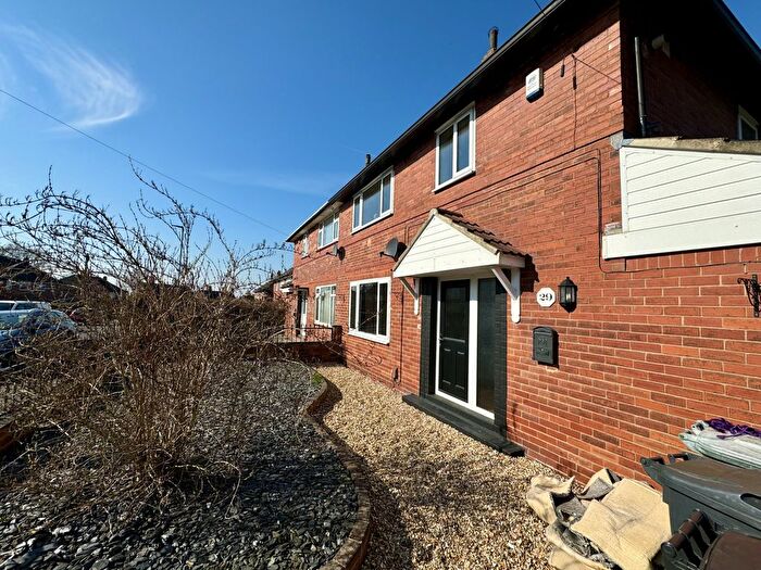 3 Bedroom Semi-Detached House To Rent In St. James Approach, Leeds, West Yorkshire, LS14