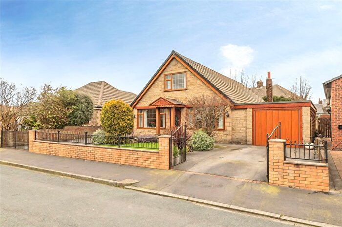 4 Bedroom Bungalow For Sale In Ullswater Road, Hanging Heaton, Dewsbury, WF12