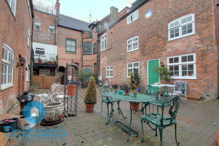 3 Bedroom Cottage To Rent In Lincoln Street, Nottingham City Centre, NG1