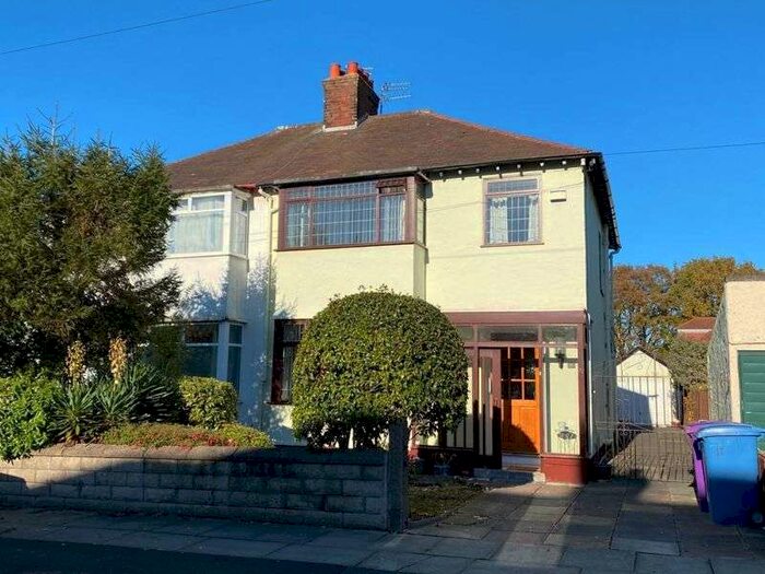 Houses for sale & to rent in L16 7QT, Barnhurst Close, Childwall Liverpool
