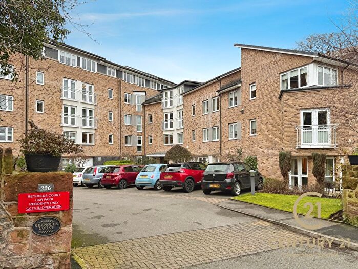 2 Bedroom Flat For Sale In Reynolds Court, Vale Road, Woolton, L25