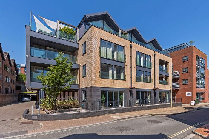 1 Bedroom Flat To Rent In Staple Gardens, Staple Chambers Staple Gardens, SO23