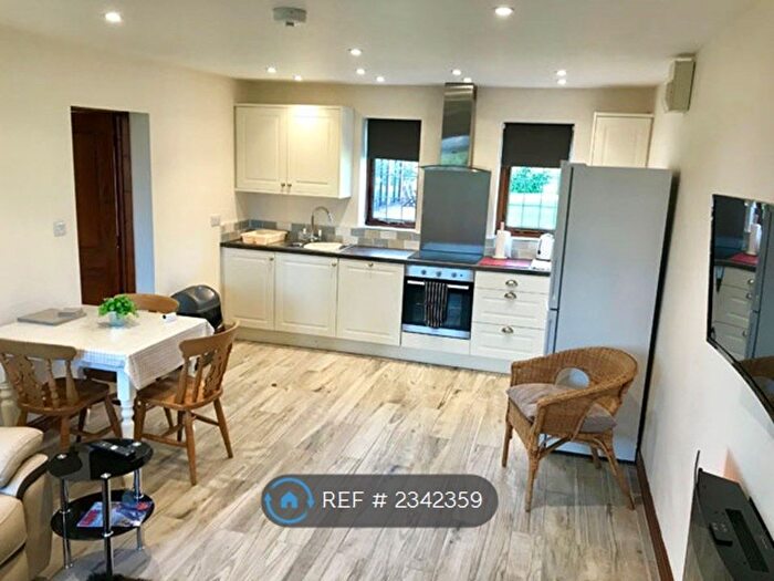 1 Bedroom Bungalow To Rent In The Gatehouse, Cadeby, Nuneaton, Warwickshire, CV13