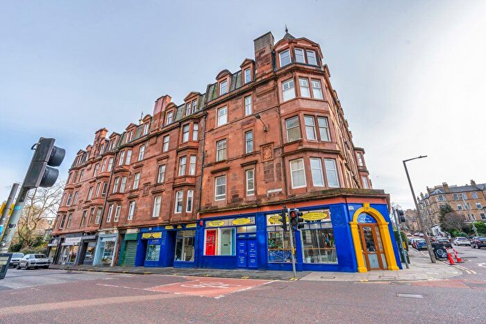 3 Bedroom Flat To Rent In / Gilmore Place, City Of Edinburgh, EH3