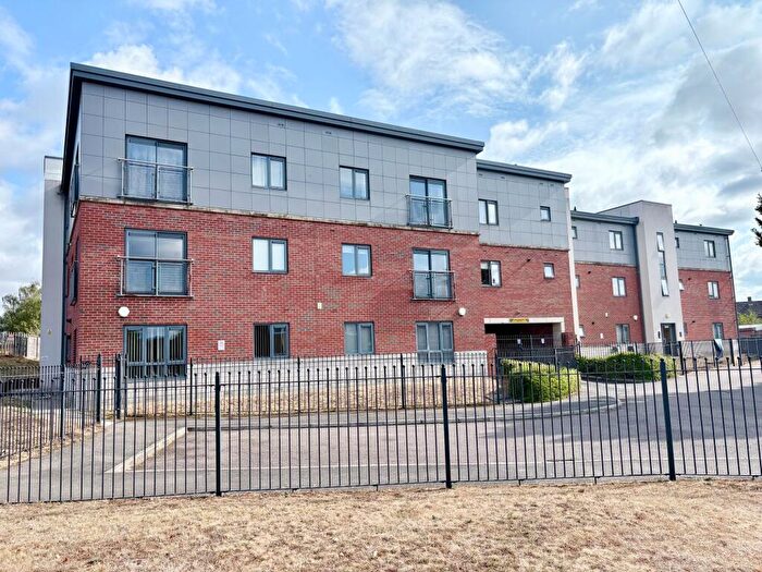 2 Bedroom Apartment For Sale In Brooke Court, Auckley, DN9