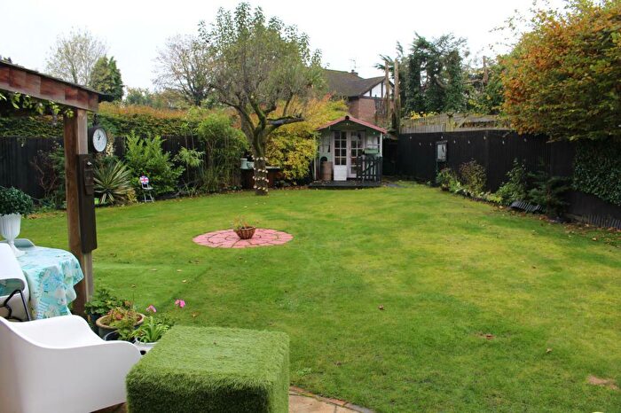 3 Bedroom Detached House To Rent In Ranelagh Drive, Bracknell, RG12