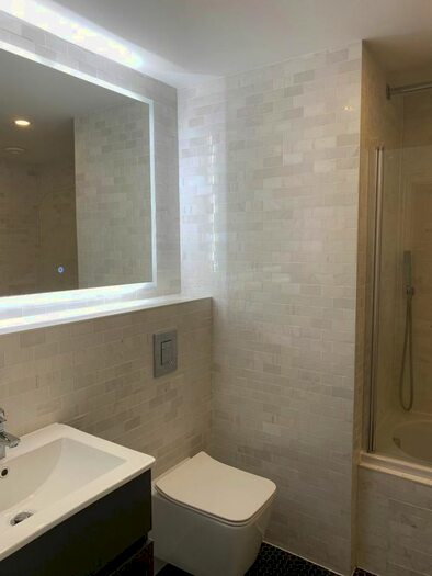 1 Bedroom Flat To Rent In Mount Stuart Square, Cardiff, CF10