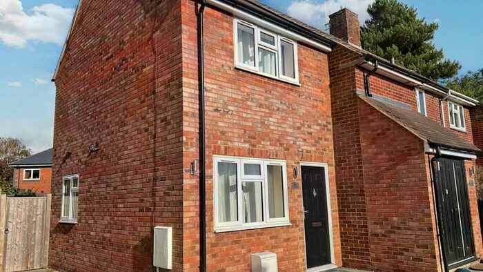 2 Bedroom Semi-Detached House To Rent In Taylor Road, Aylesbury *Zero Deposit Option Available*, HP21