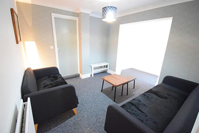 1 Bedroom Terraced House To Rent In A Whitchurch Road, Cardiff, CF14