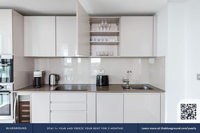 1 Bedroom Flat To Rent In Nine Elms, SW8