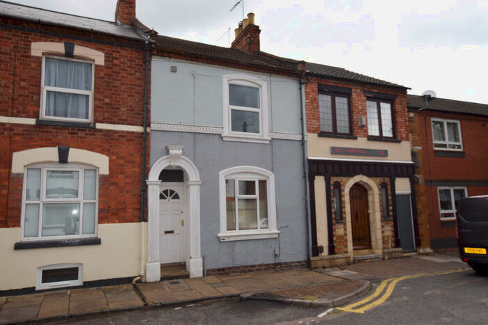 4 Bedroom Terraced House To Rent In Cranstoun Street, Northampton, NN1