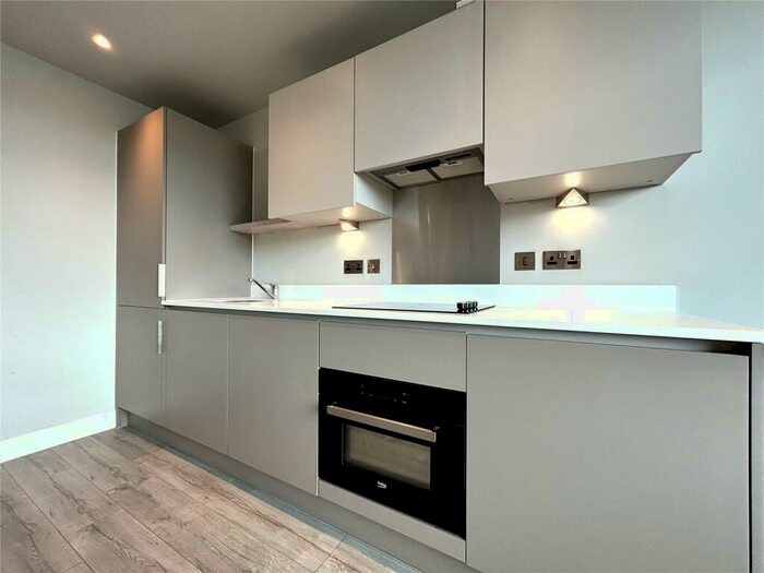 Apartment To Rent In Thames Valley, Wokingham Road, Bracknell, Berkshire, RG42