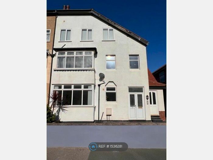 1 Bedroom Flat To Rent In Ellerbeck Road, Cleveleys, FY5