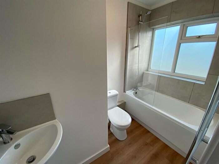 1 Bedroom Flat To Rent In Lyndale Road, Coventry, CV5