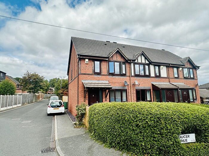3 Bedroom Town House To Rent In Chaucer Avenue, Pudsey, LS28