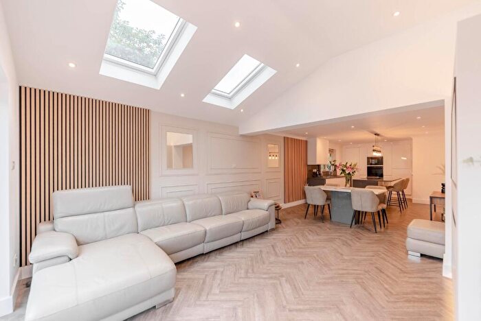 4 Bedroom Detached Bungalow For Sale In Rusts Lane, Alconbury, Huntingdon, Cambridgeshire, PE28