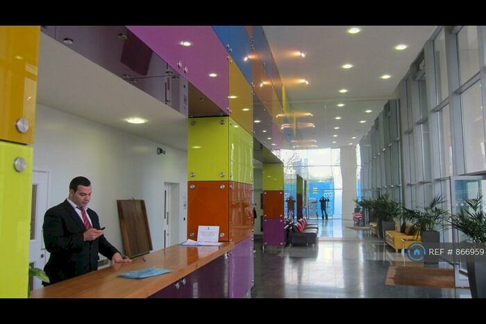 2 Bedroom Flat To Rent In Icona Point, London, E15