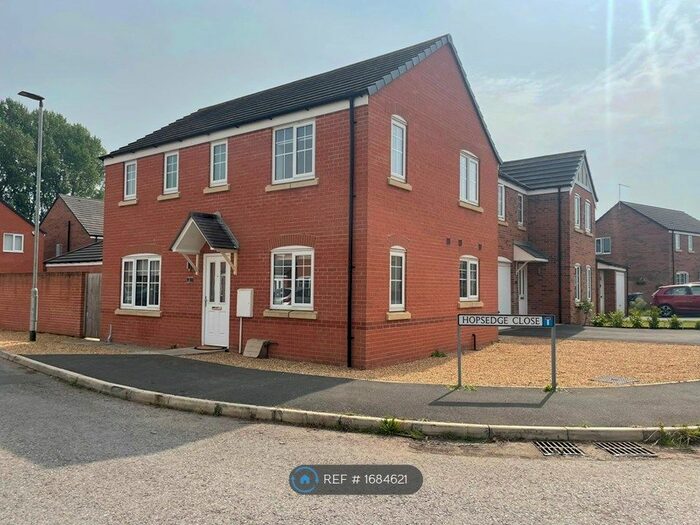 3 Bedroom Detached House To Rent In Hopsedge Close, Crewe, CW2