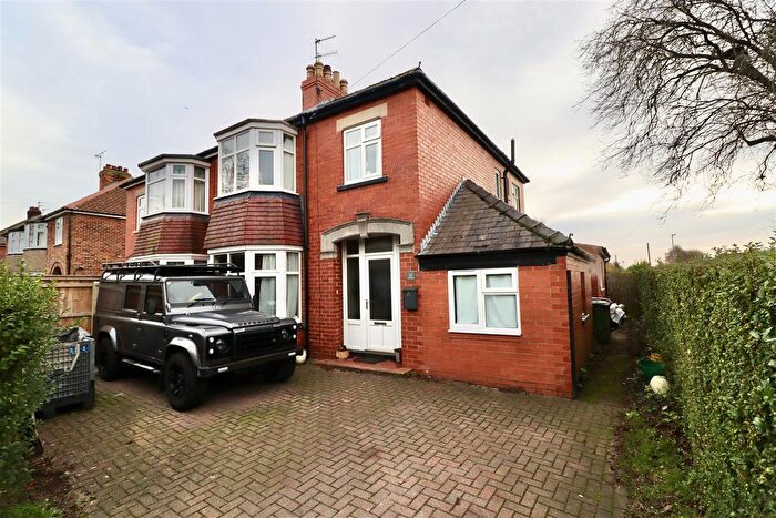 3 Bedroom Semi-Detached House For Sale In Percy Road, Pocklington, YO42