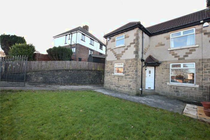 2 Bedroom Semi-Detached House To Rent In Newlay Lane, Bramley, Leeds, LS13