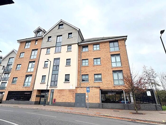 2 Bedroom Flat To Rent In Riverside, Bishop's Stortford, CM23