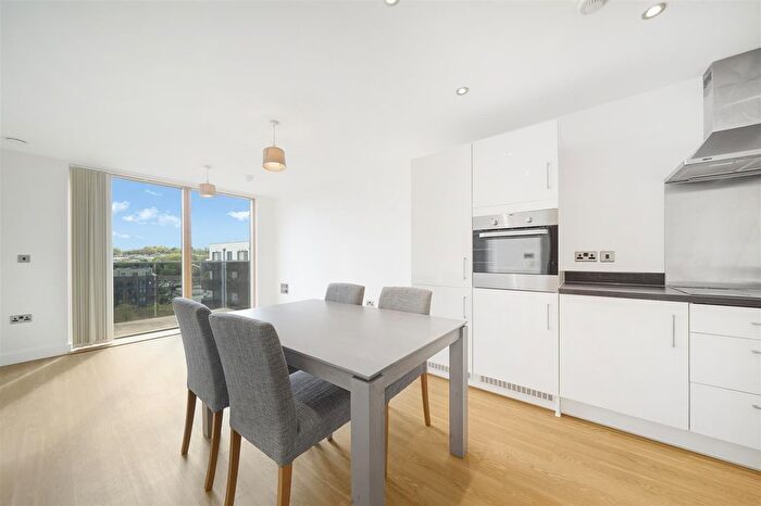 1 Bedroom Flat For Sale In Thurston Road, London, SE13