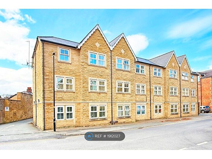 2 Bedroom Flat To Rent In Mowbray Square, Harrogate, HG1