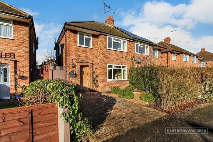 3 Bedroom Semi-Detached House To Rent In Merton Way, West Molesey KT8