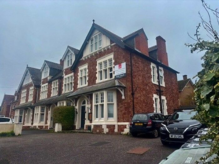 1 Bedroom Studio To Rent In Townsend Road, Minehead, TA24