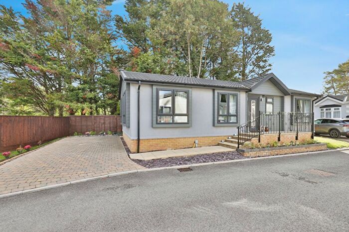 2 Bedroom Park Home For Sale In Matchams Lane, Hurn, Christchurch, Dorset, BH23