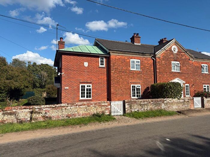 3 Bedroom Semi-Detached House To Rent In Clock Cottages, Dunham Road, East Lexham, King's Lynn, Norfolk, PE32