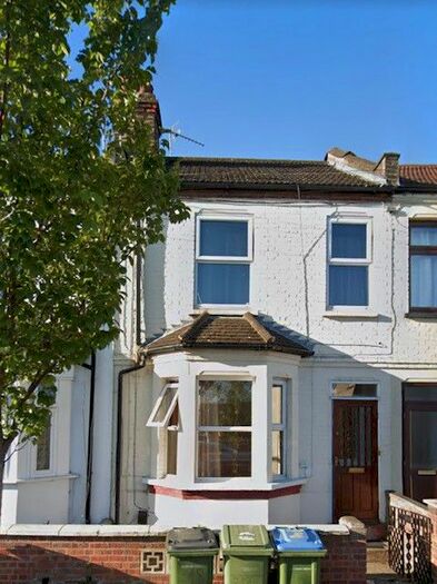 3 Bedroom Terraced House To Rent In Marmadon Road, London SE18