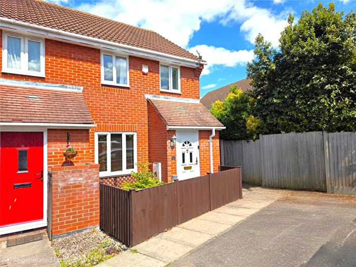 2 Bedroom End Of Terrace House To Rent In Shelley Place, Langham Drive, Rayleigh, Essex, SS6