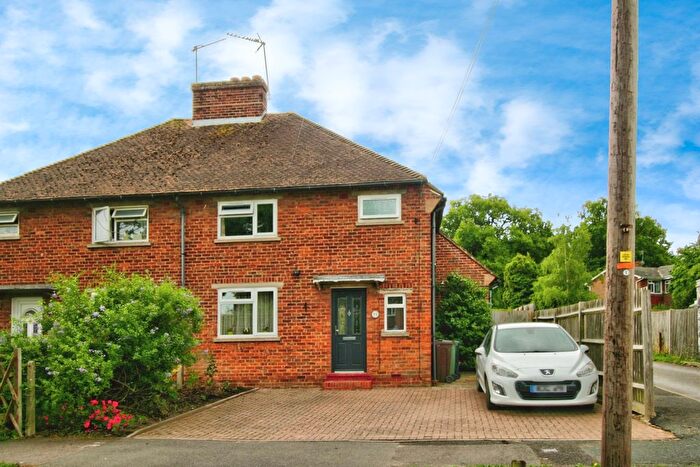 3 Bedroom Semi-Detached House For Sale In Ringden Avenue, Tonbridge, TN12