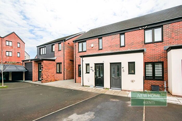 2 Bedroom End Of Terrace House For Sale In Clos Thomas Old St. Mellons, Cardiff, CF3