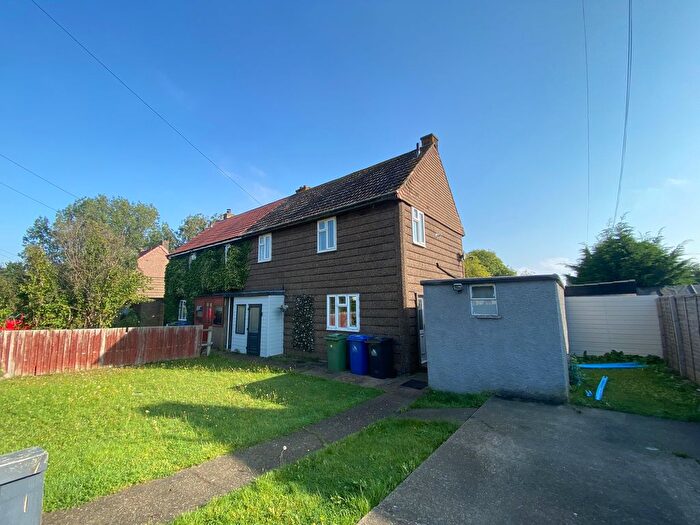 3 Bedroom Semi-Detached House To Rent In Princess Street, Immingham, DN40