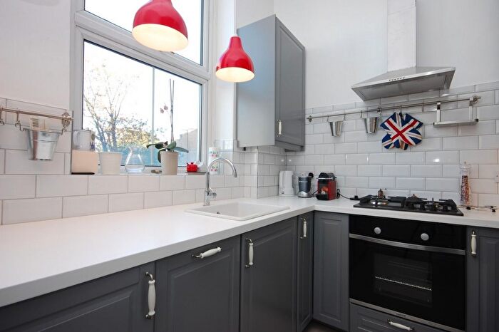 1 Bedroom Flat To Rent In Harrow Road, London, W9