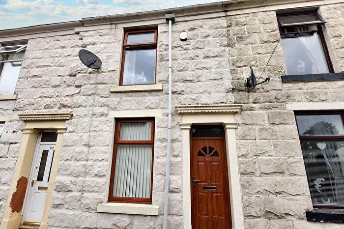 2 Bedroom Property To Rent In Olive Lane, Darwen, BB3