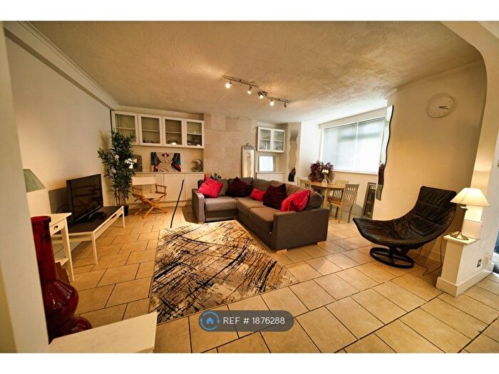 1 Bedroom Maisonette To Rent In Petherton Road, London, N5