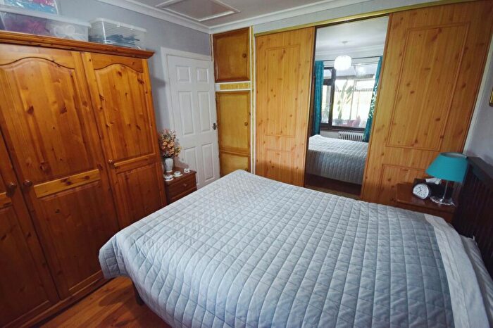 2 Bedroom Detached Bungalow For Sale In Vicarage Lane, Wainfleet St Mary, PE24