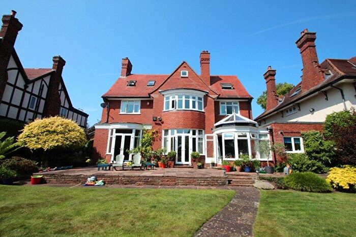 5 Bedroom Detached House For Sale In Montagu Avenue, Gosforth, NE3