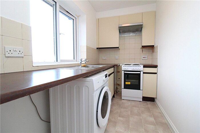 Studio To Rent In Abbeyfields Close, Ealing, NW10