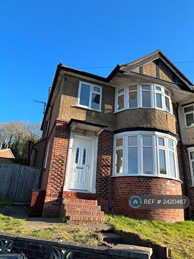 3 Bedroom Semi-Detached House To Rent In Chairborough Road, High Wycombe, HP12
