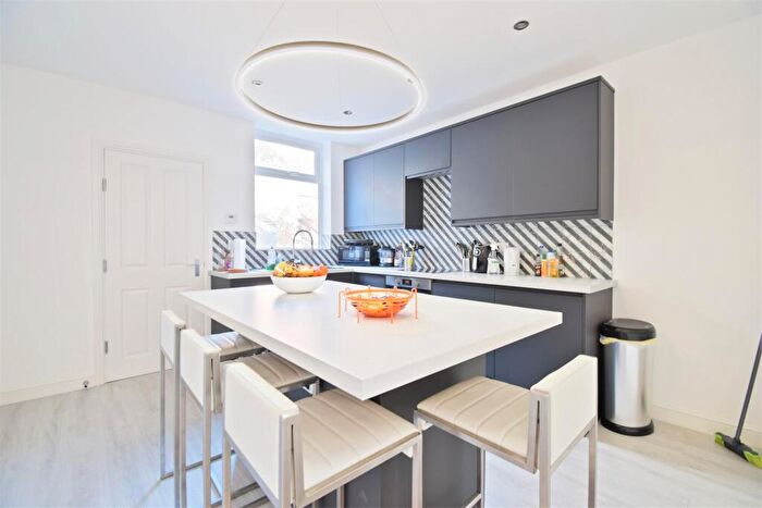 5 Bedroom Terraced House To Rent In Salisbury Road, Sheffield, S10