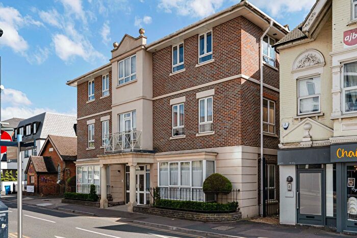 1 Bedroom Flat For Sale In York Road, Maidenhead, SL6