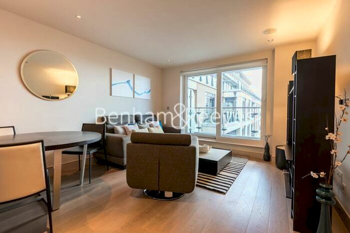 1 Bedroom Flat To Rent In Townmead Road, Fulham, SW6