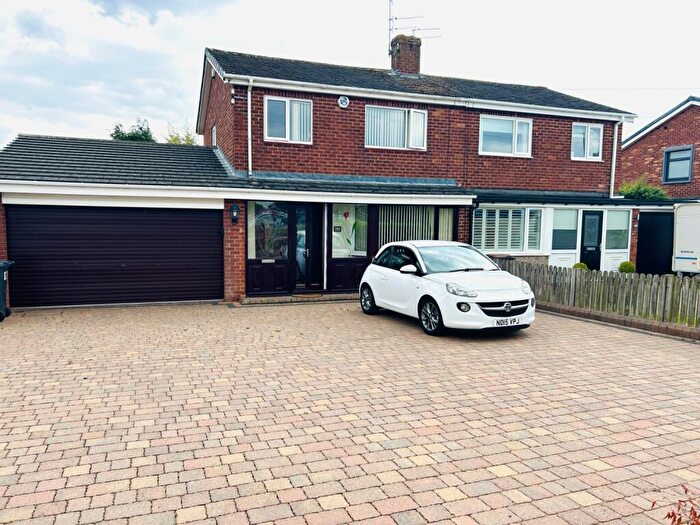 3 Bedroom Semi-Detached House For Sale In Carr House Drive, Durham, County Durham, DH1