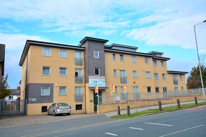 1 Bedroom Flat To Rent In Station Apartment, Crossgates, LS15