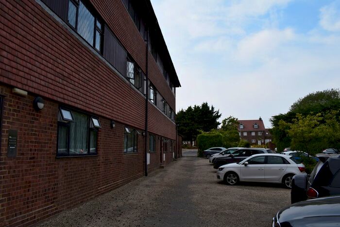 1 Bedroom Flat To Rent In Vintage Court, Puckeridge, SG11